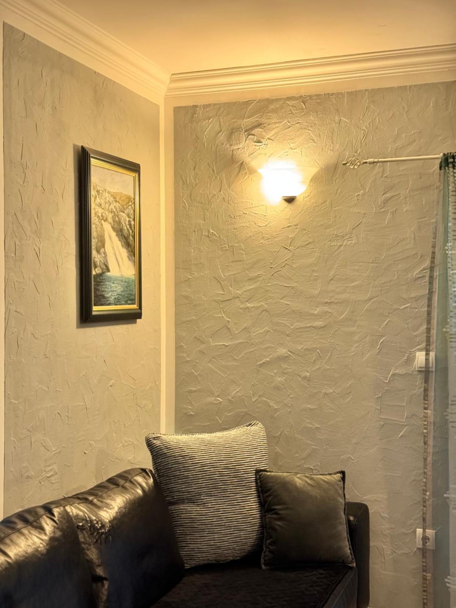 Carine Garden Apartment Risan Bagian luar foto